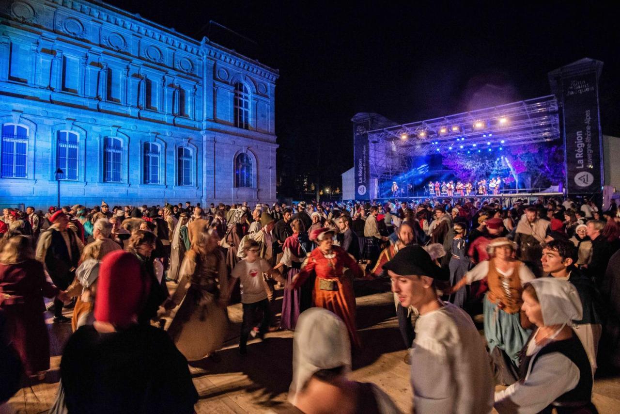Les Apparts Du Vignal De Cheyrac Polignac  Exteriér fotografie